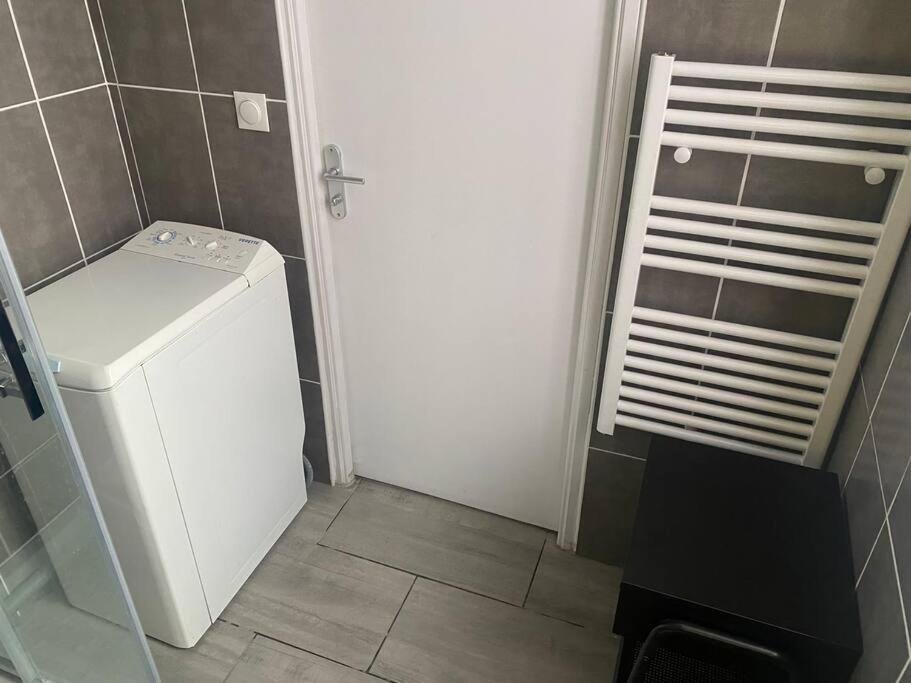 Appartement 4 - Hyper Centre - 1 A 4 Personnes Douai Dış mekan fotoğraf